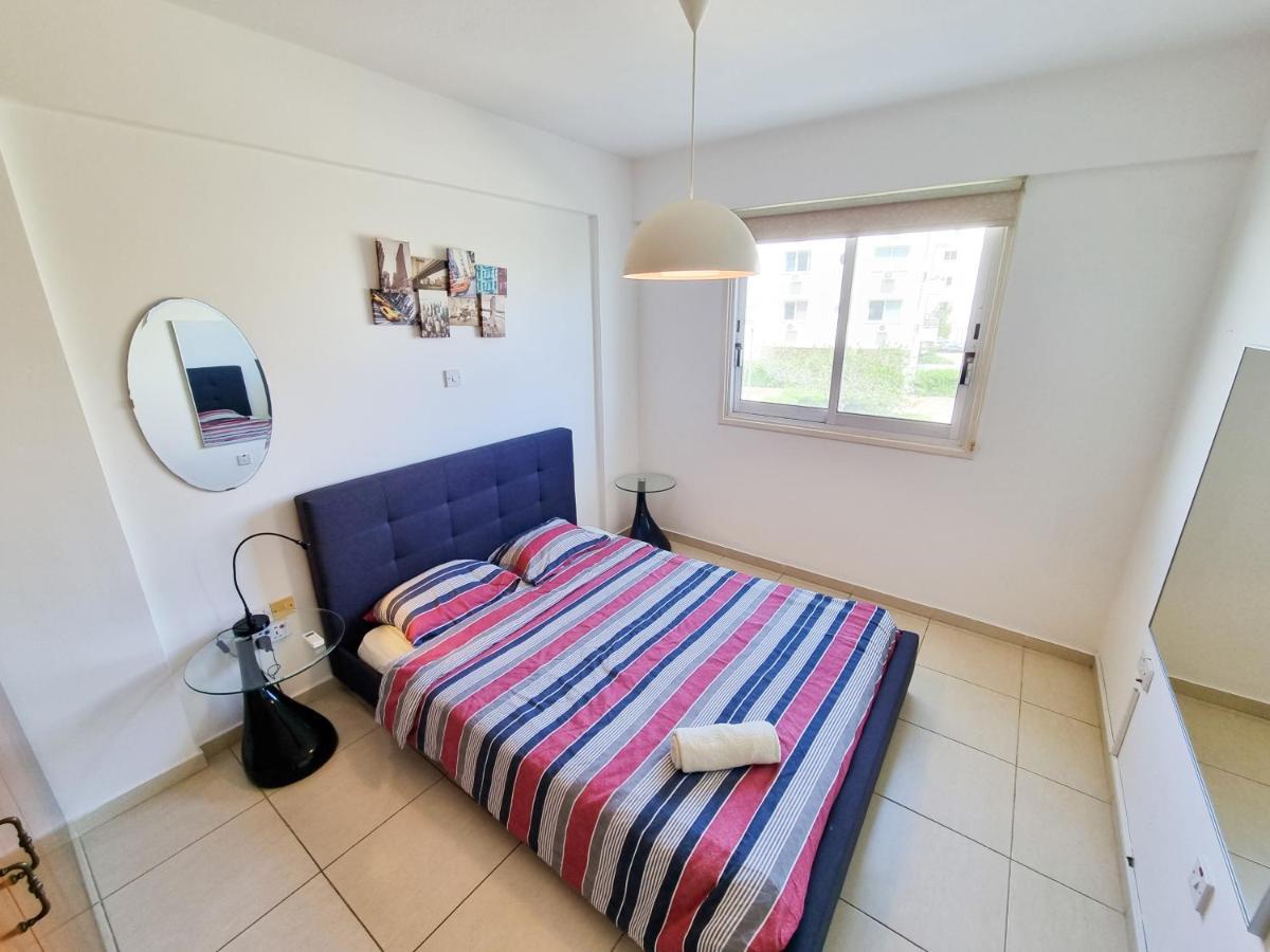 Seaside Heaven Apartment With Pool Larnaca Dış mekan fotoğraf